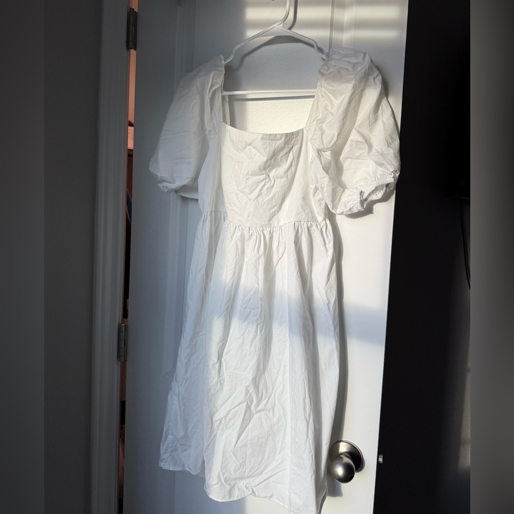 Lea & Viola White Ruffled Blouse